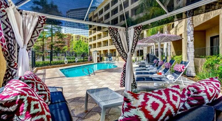 Avenue of the Arts Costa Mesa, a Tribute Portfolio Hotel — photo 3