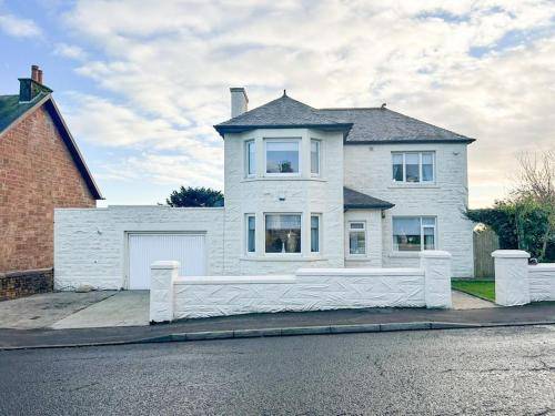 Villa Ardrossan