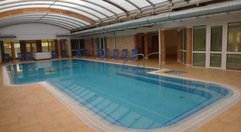 Rental apartment with pool in Zalakaros