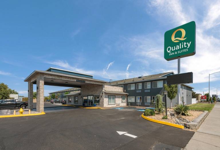 Quality Inn & Suites Kennewick Tri-Cities in Kennewick, WA
