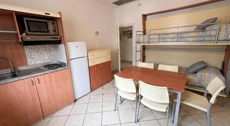 Apartment for 5 persons — photo 4