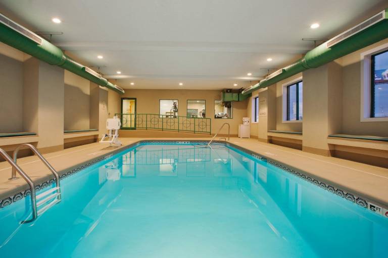 Sleep Inn & Suites — photo 4