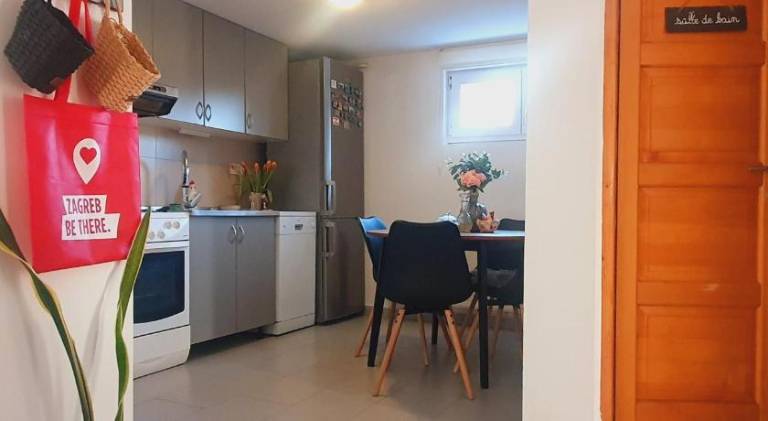 Rental apartment with 1 room for 3 persons in Zagreb