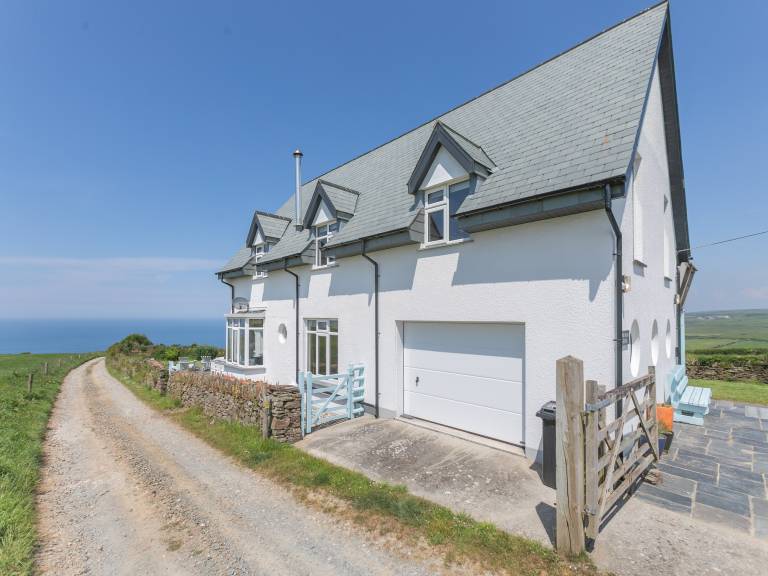 Lower Hendra Cottage