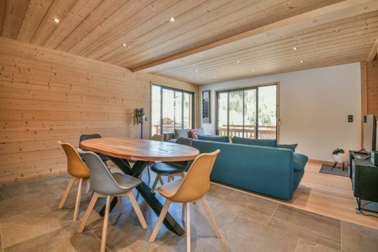 Child-friendly beautiful chalet with grill & patio | Mountain view | Dogs allowed — photo 5