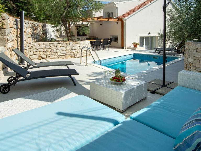 House with garden, patio & barbecue | Nature view — photo 3