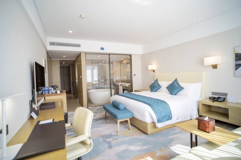 Resort  Yulong