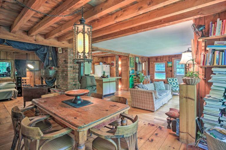 Cabin Southfield
