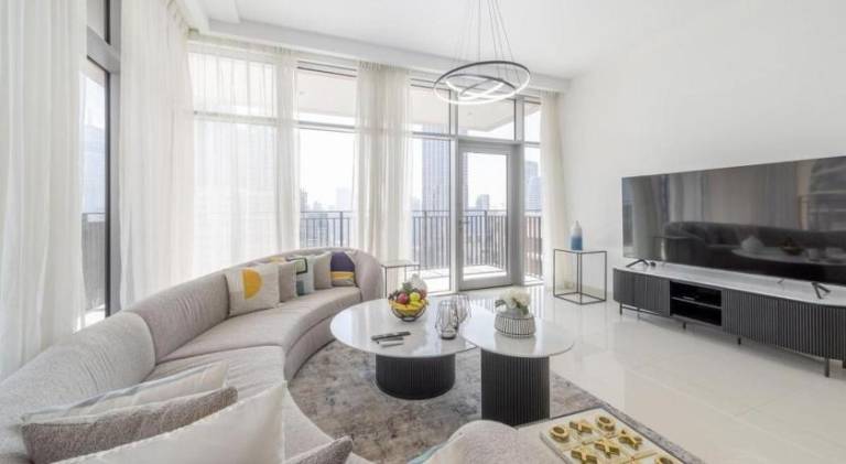 Rental apartment with sauna, private pool & jacuzzi | Next to Burj Khalifa — photo 2