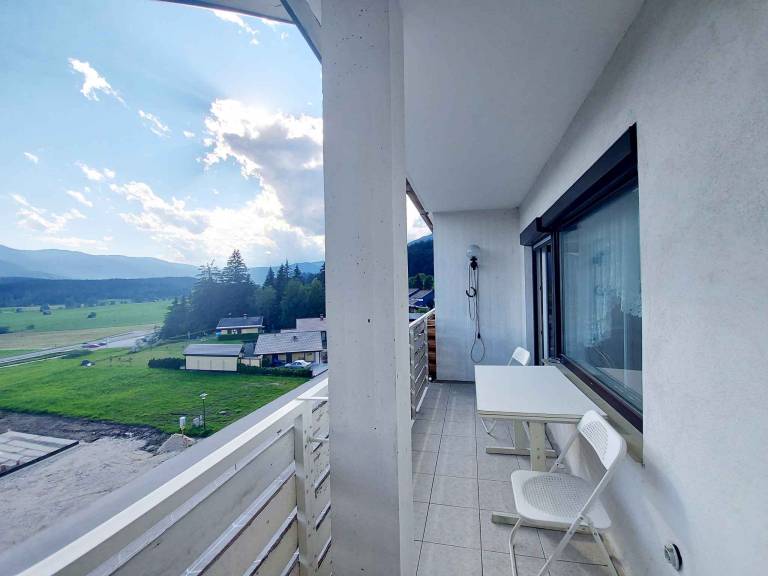 Ferienwohnung mit Balkon und sch&ouml;ne Aussicht
