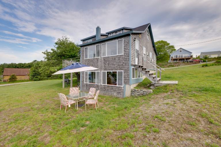 Waterfront Cottage 17 Mi to Acadia Ntnl Pk