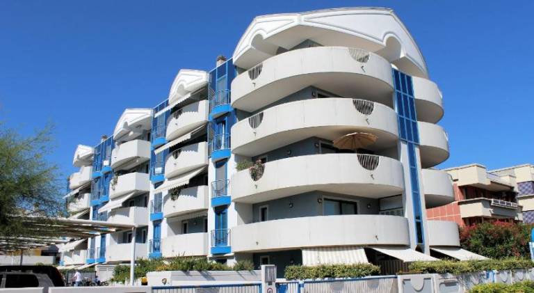 Holiday apartment with terrace | Next to the beach | Dogs allowed in Grado