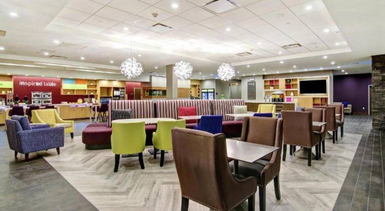 Home2 Suites by Hilton Edmonton South — photo 4