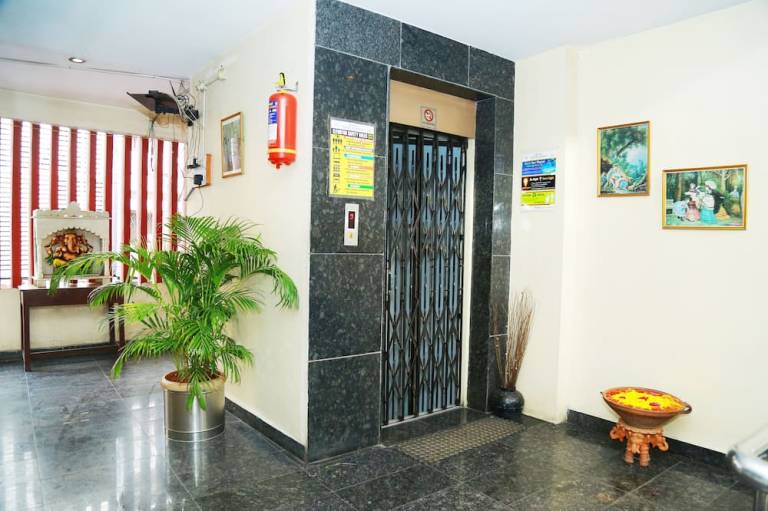 Hotel Geetanjali
