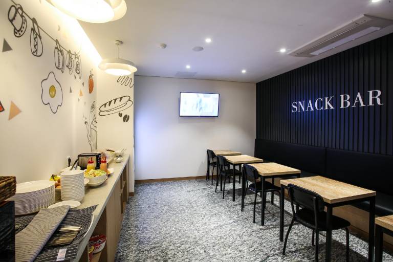 Jeonju Mari Hotel Park Store — photo 5