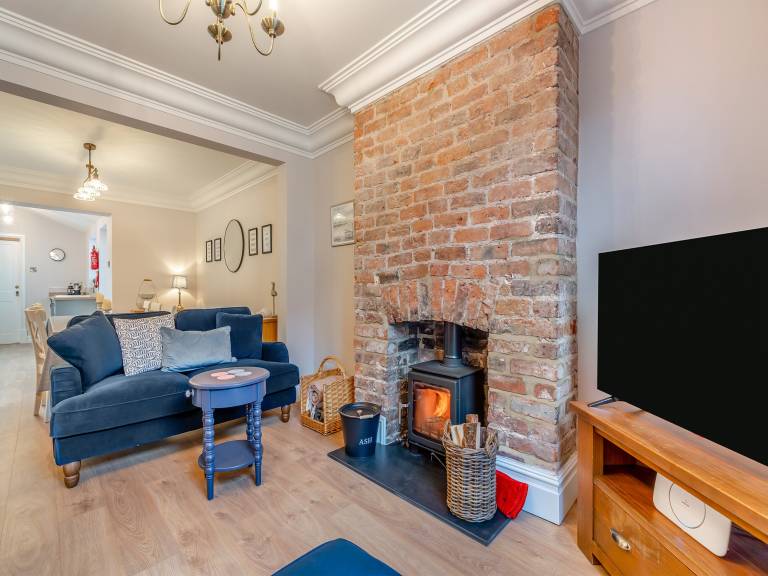 Child-friendly lovely cottage with garden | River view | Dogs allowed — photo 4