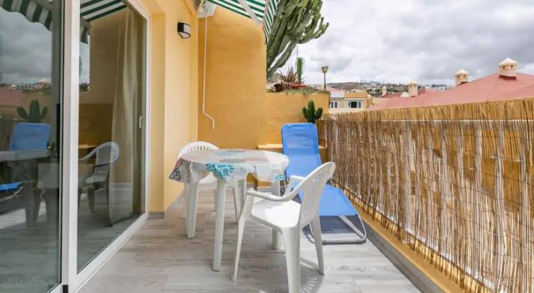 Rental apartment with pool — photo 5
