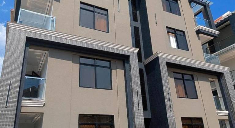 Serviced apartment with terrace — photo 4