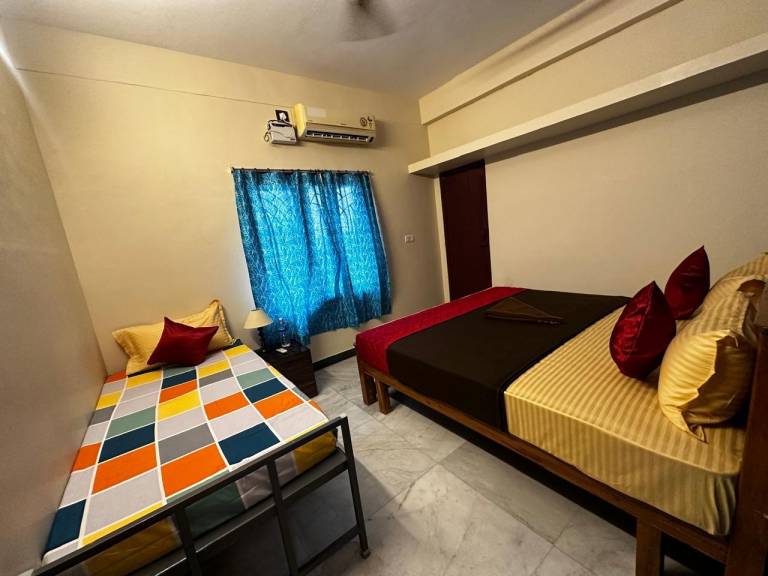 Apartment with hot tub & BBQ in Puducherry