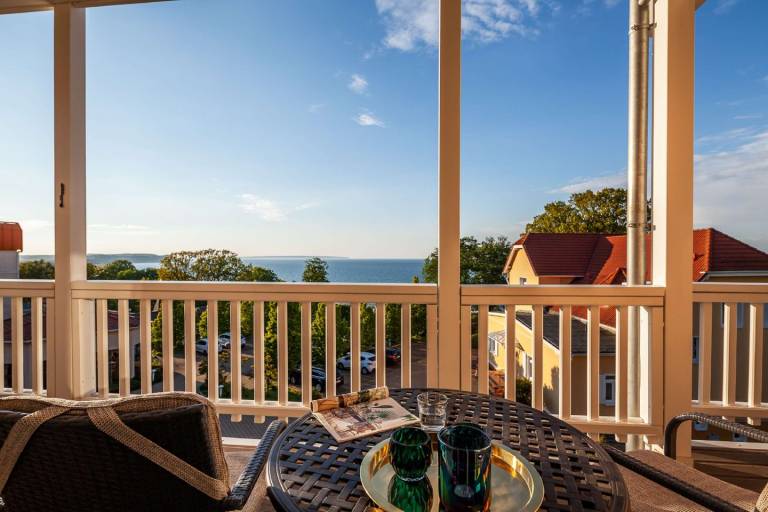 traumhafter Meerblick vom Balkon,Schwimmbad-und Saunanutzung - Villa Bergfrieden — photo 4