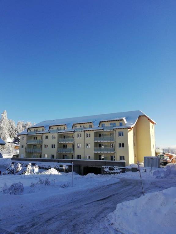 Rental apartment with hot tub — photo 2