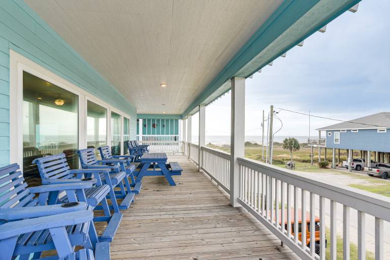 'The Beach House' Bolivar Peninsula Family Getaway — photo 3
