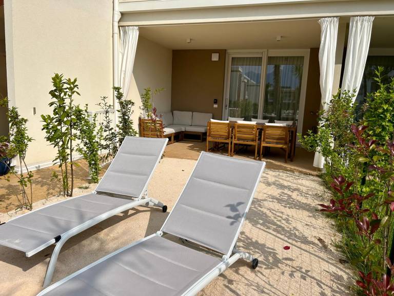 Family-oriented lovely holiday apartment with pool & patio | Garden view | Next to the beach | Dogs allowed — photo 4
