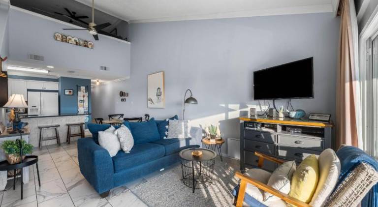 House with pool | Pets allowed in Miramar, FL