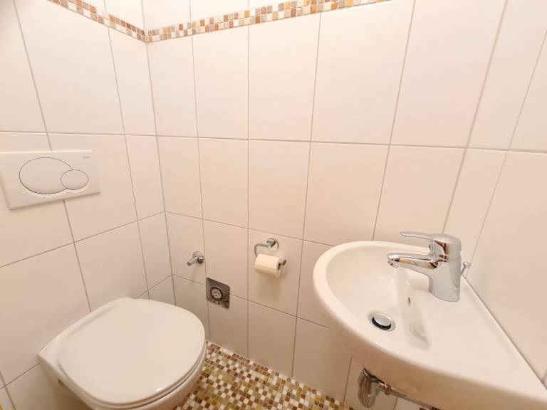 Apartment with terrace — photo 2