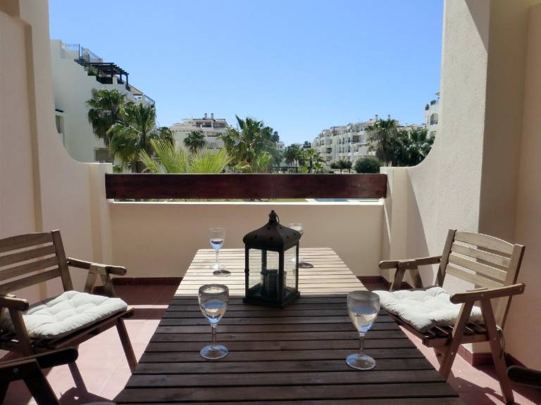 Pleasant apartment with patio, garden & pool | Dogs allowed in Roquetas de Mar