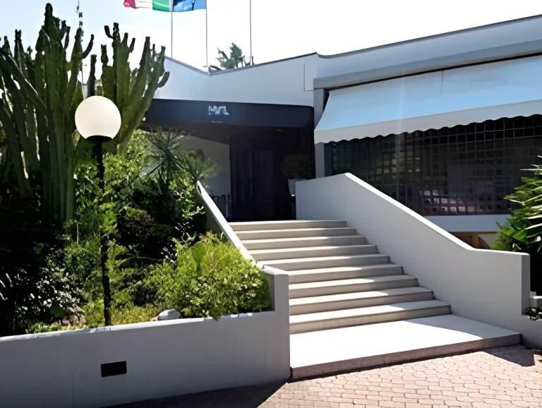 Hotel Santa Lucia in Castro