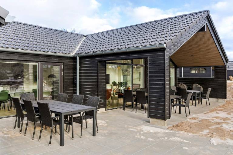 Ferienhaus mit Hund in Glesborg, Fjellerup Strand f&uuml;r max. 18 Personen