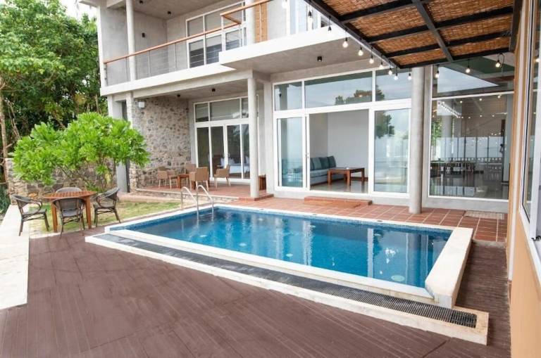 Villa  Urawatta