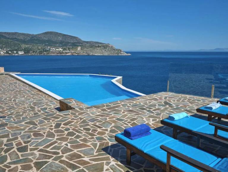 Βίλα Παραλία Βρωμοπούσι