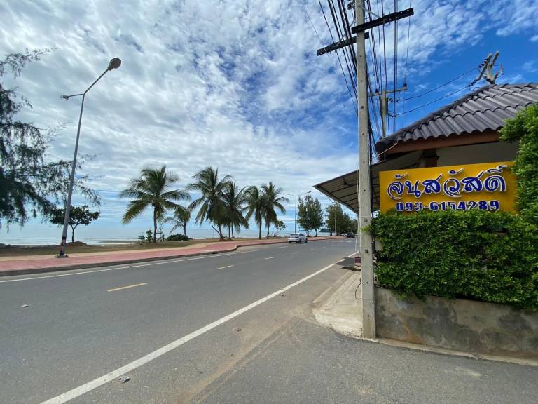 Jansawat Beach Pranburi — photo 4