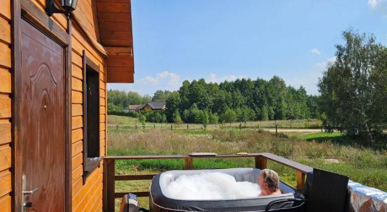 Wonderful lodge with jacuzzi, patio & pool | Pets are welcome — photo 4