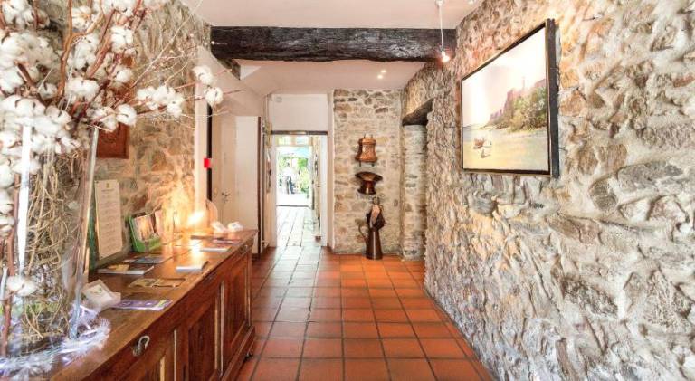 Logis Hotels - Hotel Restaurant du Midi — photo 3