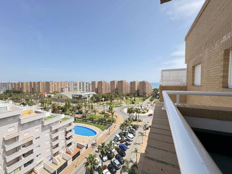 Apartment with pool, yard & terrace | Beach nearby | Pets allowed — photo 2