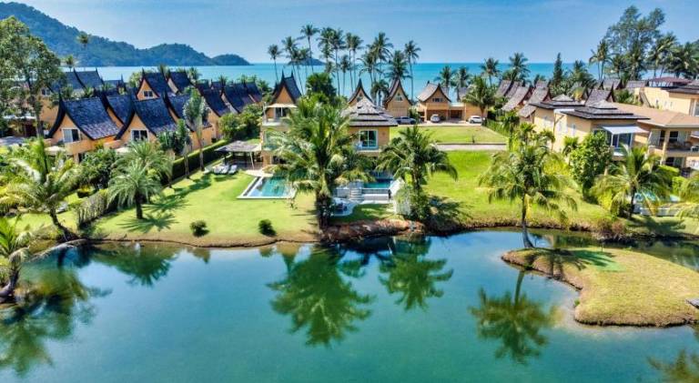 Villa with pool | Perfect for remote work | Pets are welcome — photo 2
