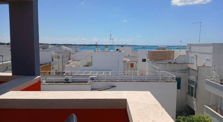 Holiday apartment with patio in Porto Cesareo
