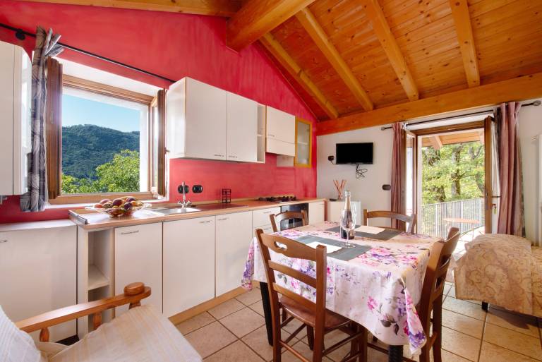 Studio 'La Fonte Di Mariella' with mountain view, wellness area and Wi-Fi — photo 2