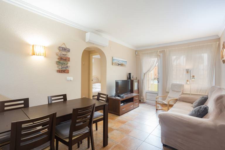 Apartment 'Met Oliva' in Oliva Near the Beach and Equestrian Center — photo 3