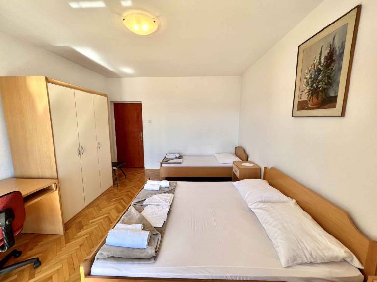 Holiday apartment mit Balkon und Meerblick — photo 5