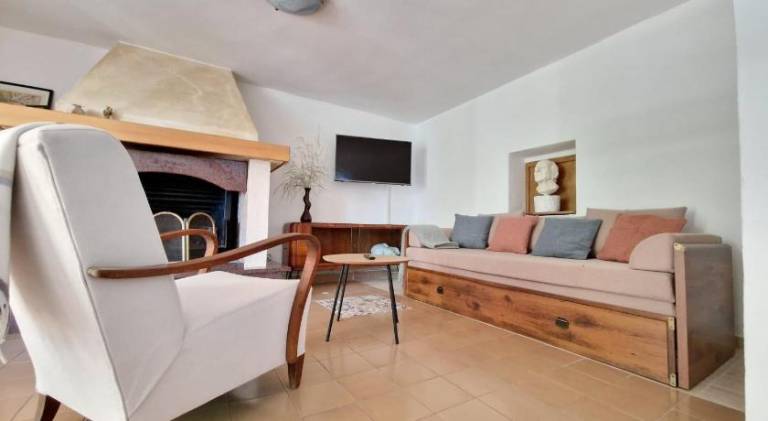 Charming house with jacuzzi | Pets are welcome — photo 2