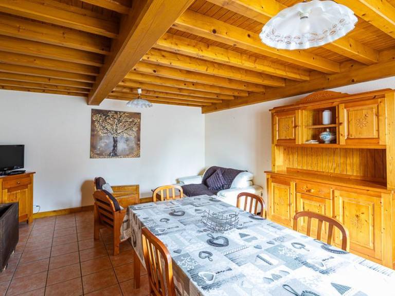 Cottage with 3 rooms for 6 persons — photo 4