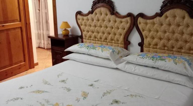 Vacation home with 1 room for 2 persons in Foligno