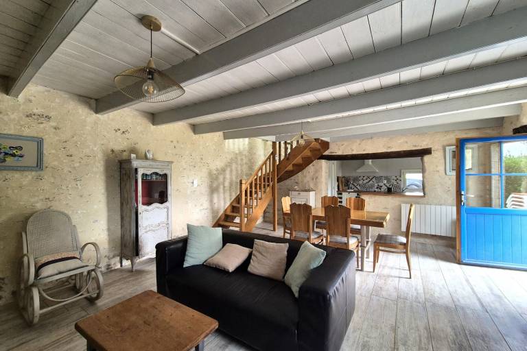 Fully equipped house with garden & patio | Pets are welcome — photo 3