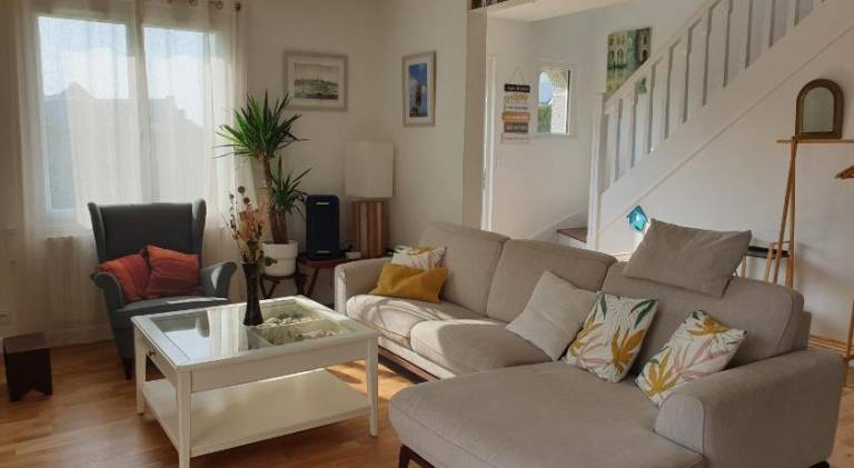 Vacation home with 4 rooms for 8 persons in Roscoff