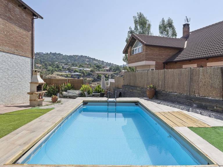 Villa Zarzalejo