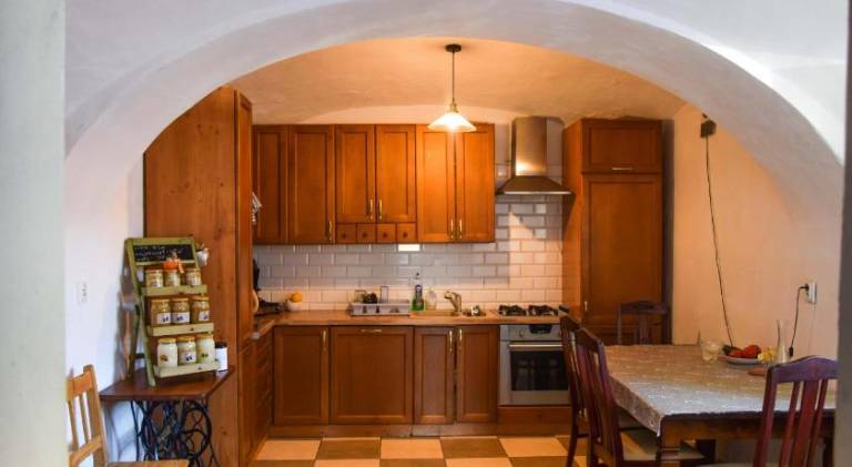Pleasant farm with yard, patio & grill | Pets allowed — photo 4